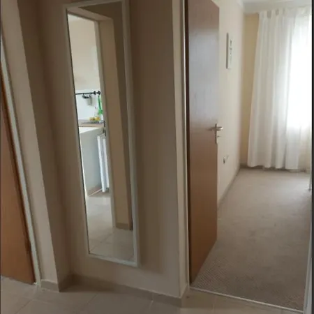 Апарт-Хотел Поморие Резиденс Apartment